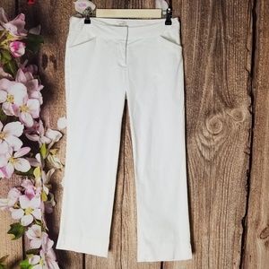 🛍 Laundry by Shelly Segal  white pants size 4